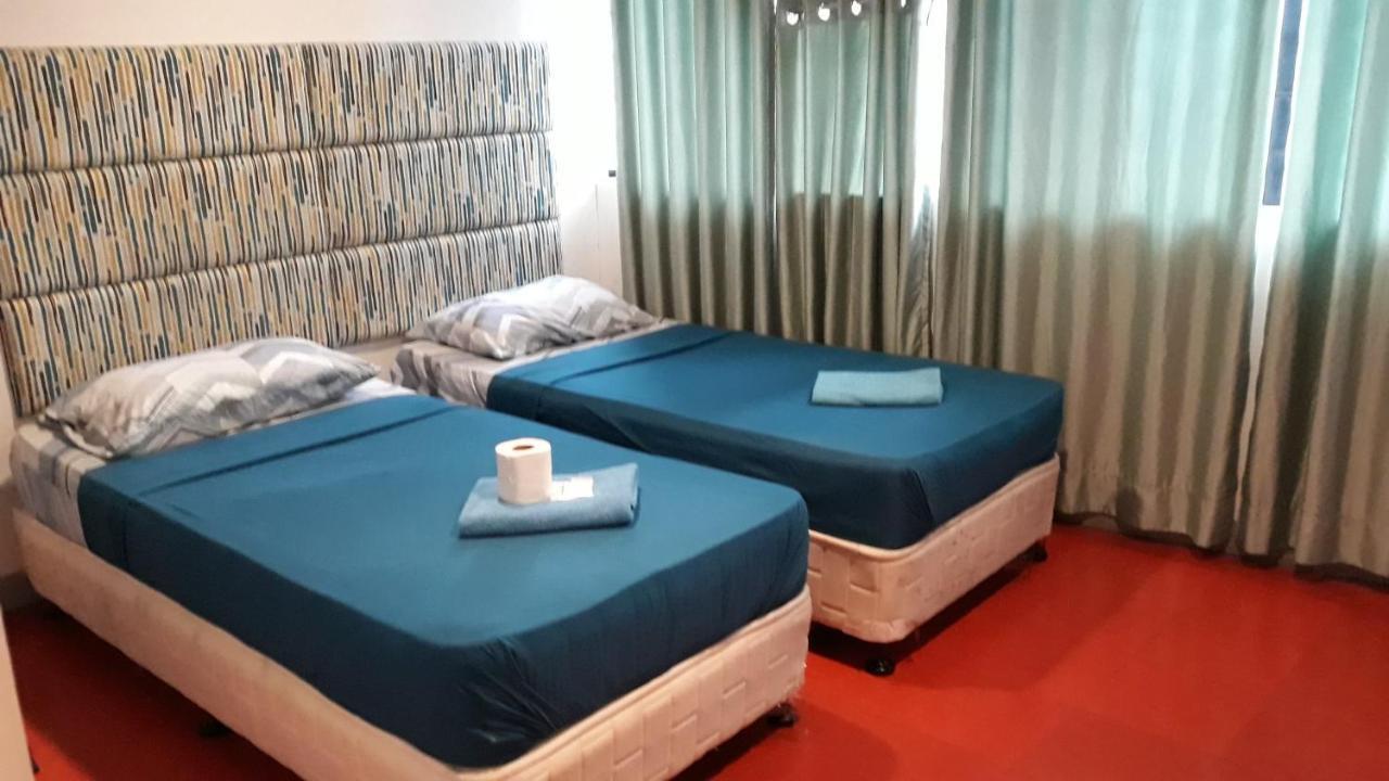 Naps & Maps Hostel Cebu Ngoại thất bức ảnh